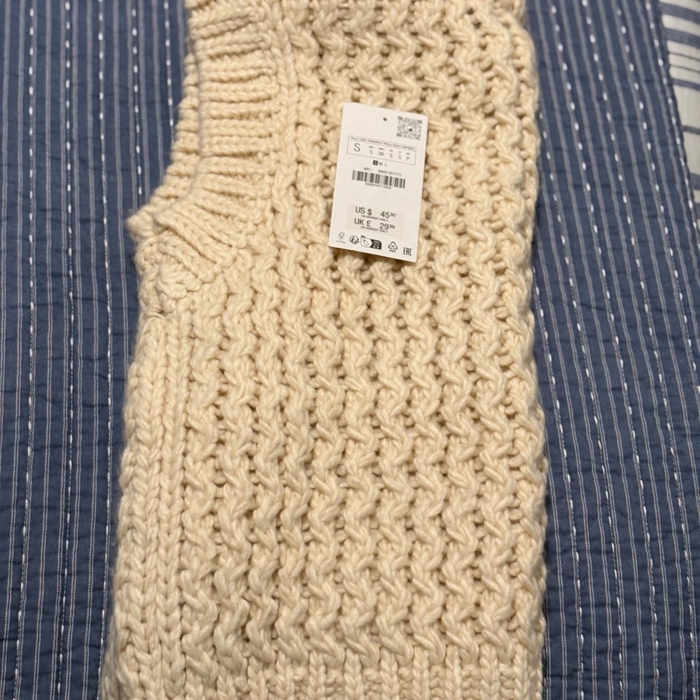 Zara Cream Knit Sweater Vest